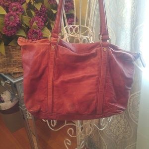 Leather tote bag